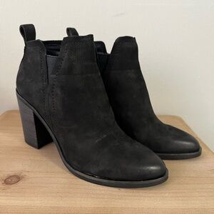 Dolce Vita Black Heeled Ankle Boots